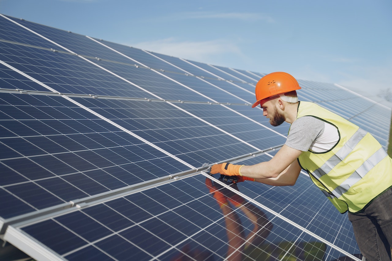 Read more about the article <strong>How do Solar Panels Work?</strong>